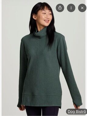 RBX Black Women's Turtleneck Sweatshirt